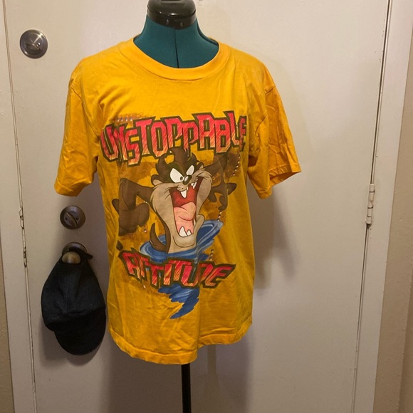 Looney Tunes Med Short Sleeve T-Shirt “TAZ UNSTOPPABLE ATTITUDE” - Picture 1 of 6